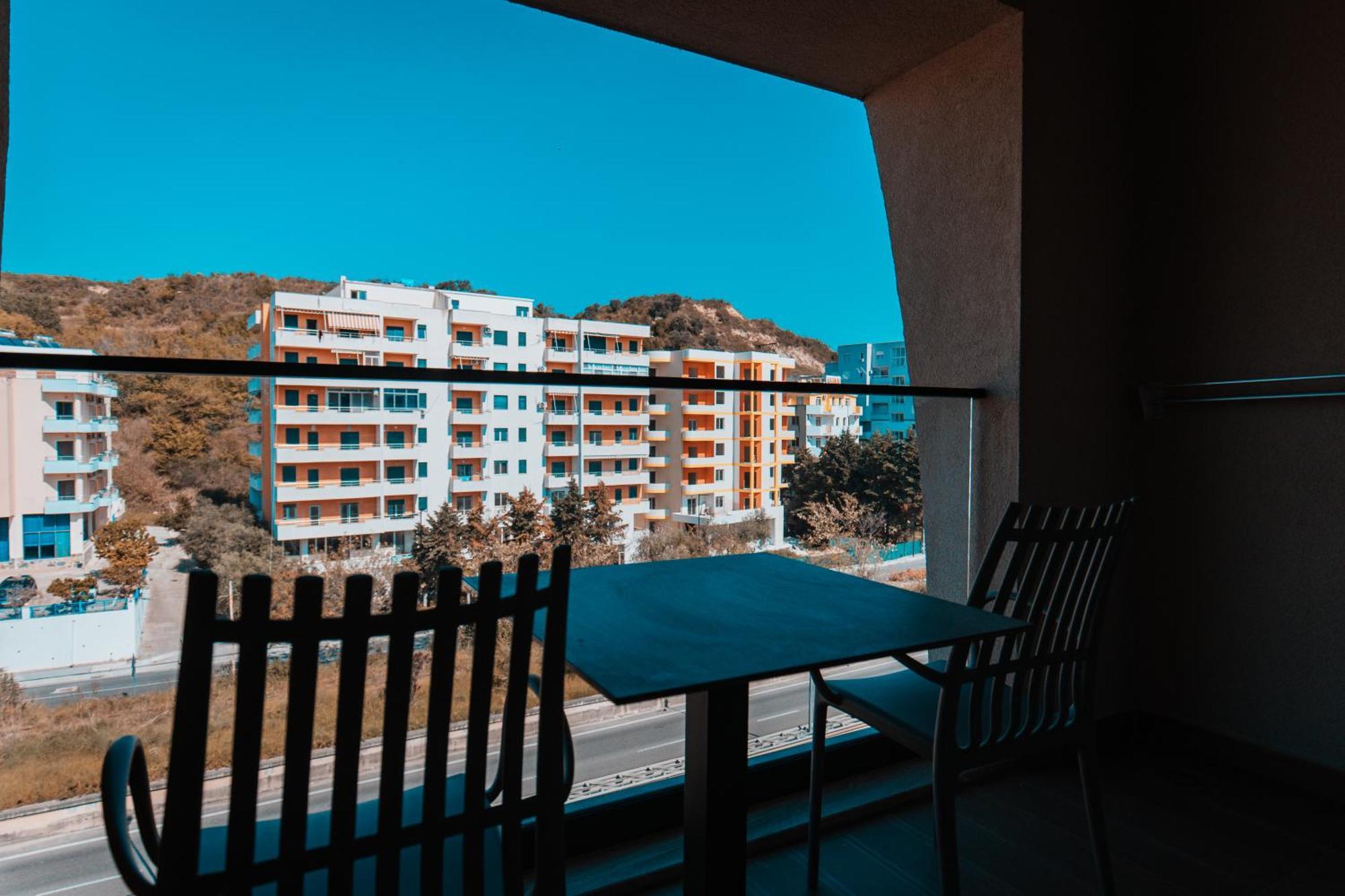Royal G Deluxe Hotell Škalngur Exteriör bild