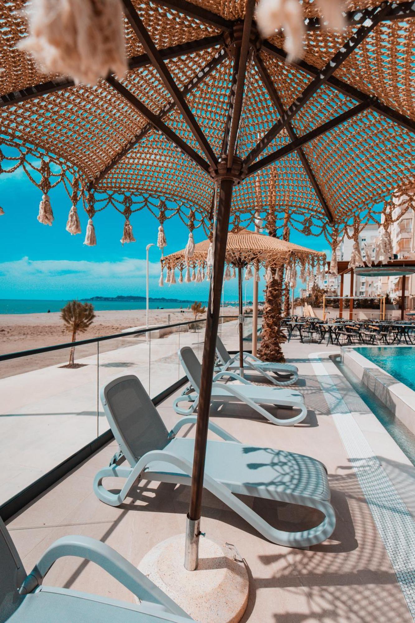 Royal G Deluxe Hotell Škalngur Exteriör bild