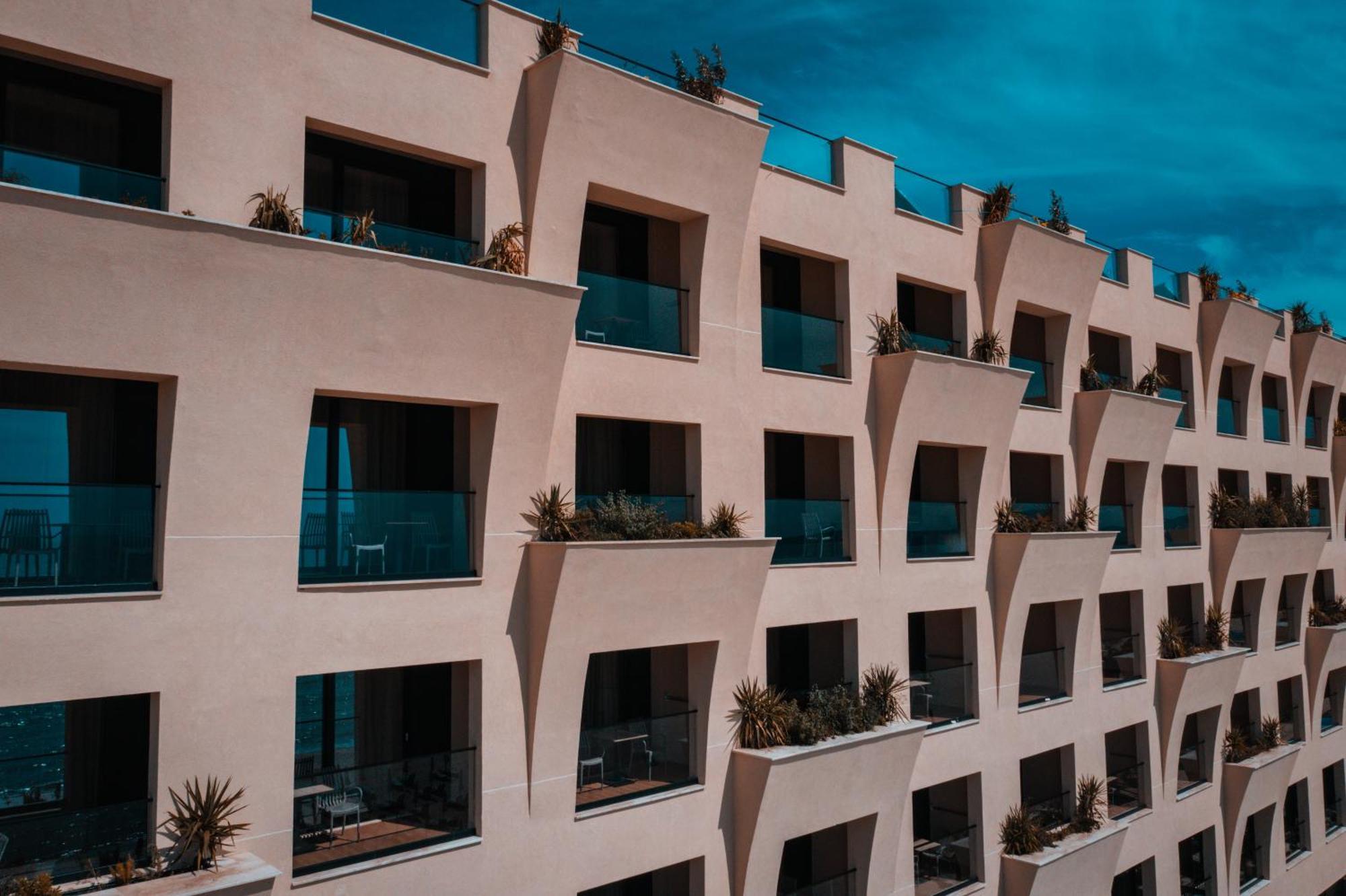 Royal G Deluxe Hotell Škalngur Exteriör bild